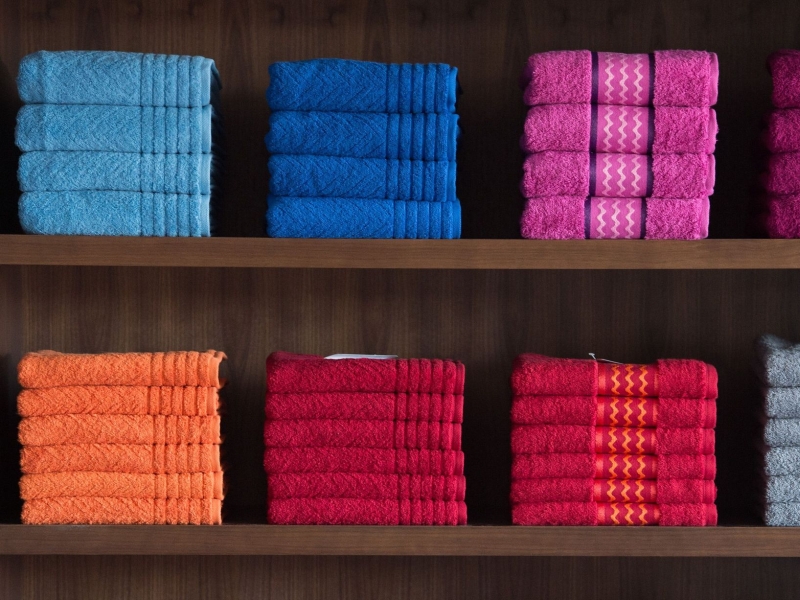 Ordnungszwänge drehen sich oft um Symmetrie und Perfektion: Betroffene verspüren enorme innere Anspannung oder befürchten sogar ein Unglück, sollten etwa Handtücher nicht perfekt gefaltet sein. - (c)Sebastian Kahnert/dpa/dpa-tmn